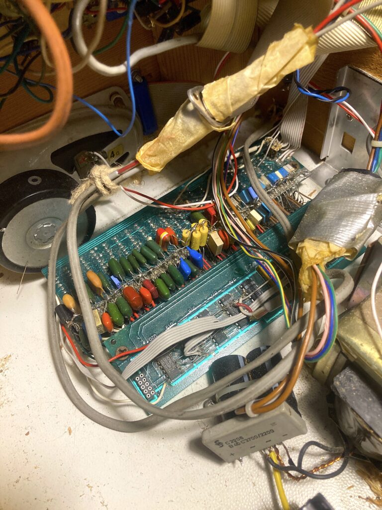 L.E.P. Musichello boutique synth hardware details
